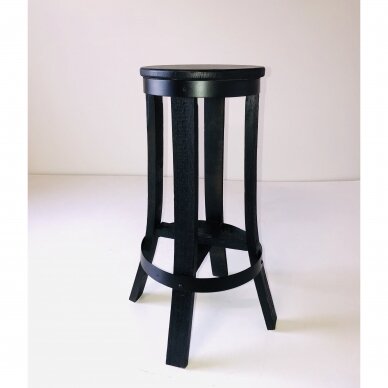 Black chair 1